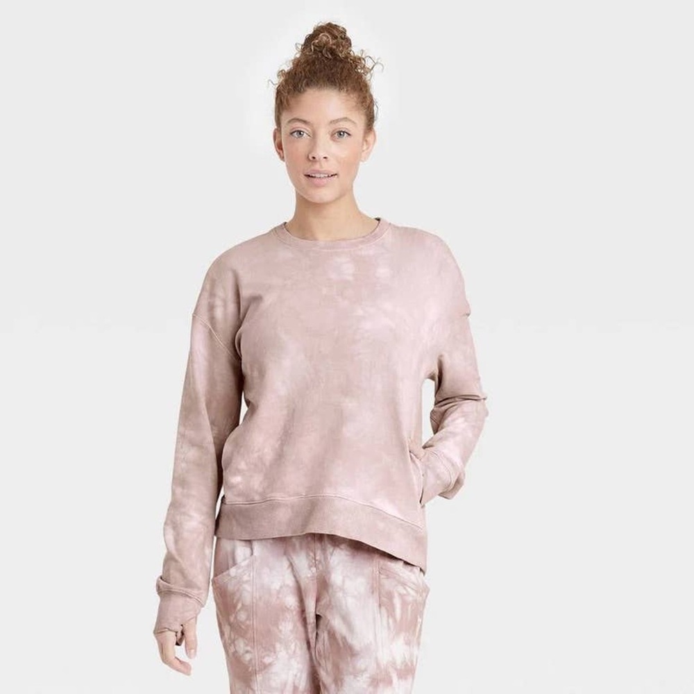 All In Motion Pullover Tie Dye with Pockets and Thumb Holes